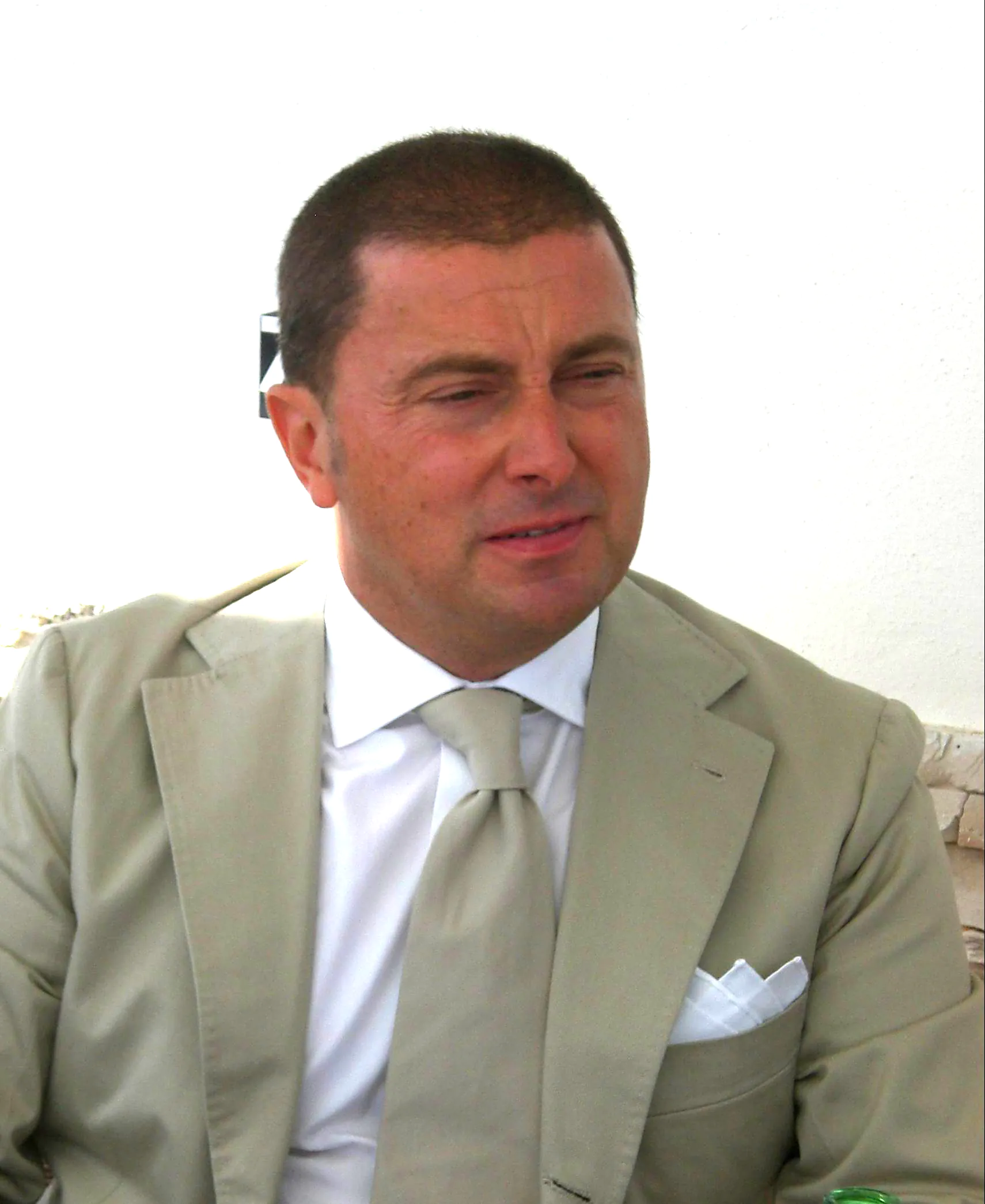 Giancarlo Regazzo, titolare e agente immobiliare regolarmente abilitato dell'agenzia Primomaggio Immobiliare Jesolo.
